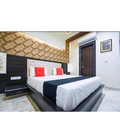 Hotel Ravi Residency Jalandhar Buitenkant foto
