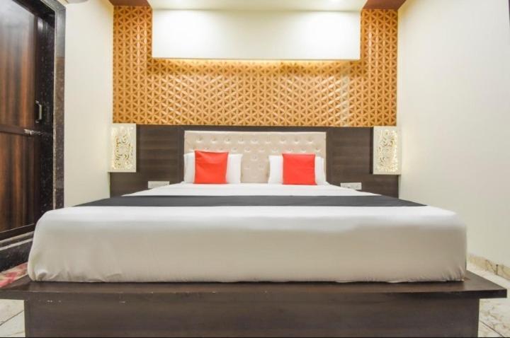 Hotel Ravi Residency Jalandhar Buitenkant foto